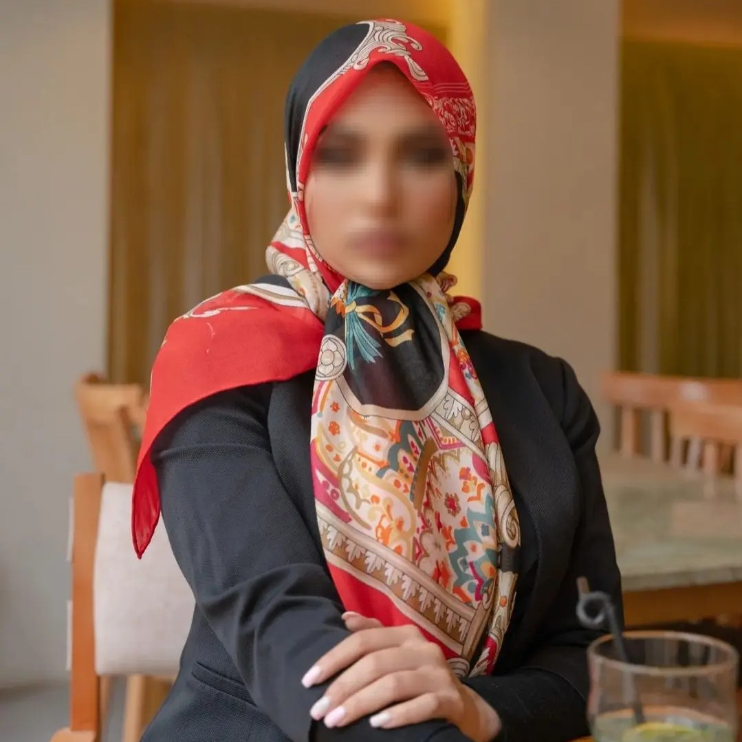 روسری مجلسی ابریشم رته قرمز