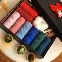 باکس شمع کادویی دست ساز موم طبیعی با زیره ی فلزی با چوب کبریت های فانتزی خوشگل