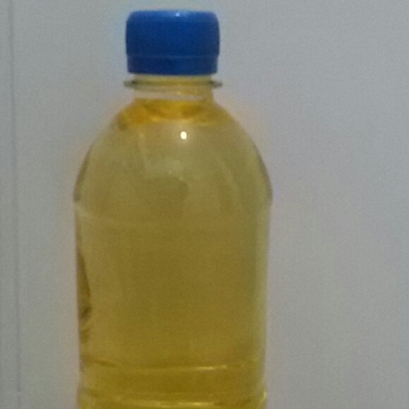 روغن کنجد سنتی 500گرمی زرد رنگ کاملا به روش طبیعی با دستگاه گرفته شده