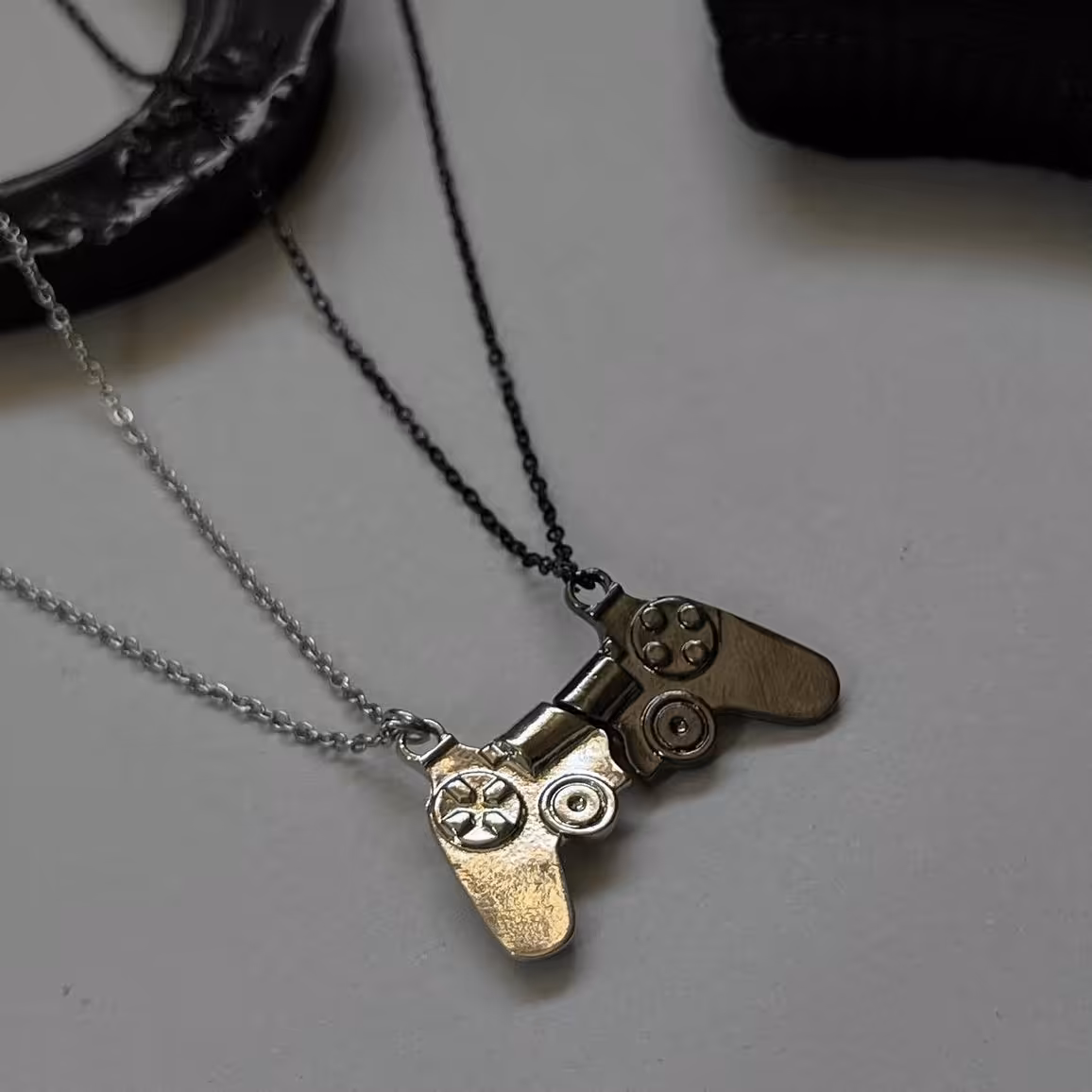 گردنبند مگنتی دسته بازی