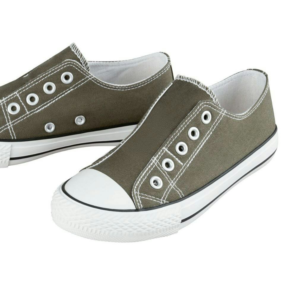 کتانی اسپرت دخترانه و پسرانه سایز 35 برند پپرتز کشور آلمان 