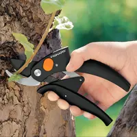 قیچی باغبانی فیسکارس مدل 111340