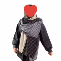 شال نخی برند گوچی