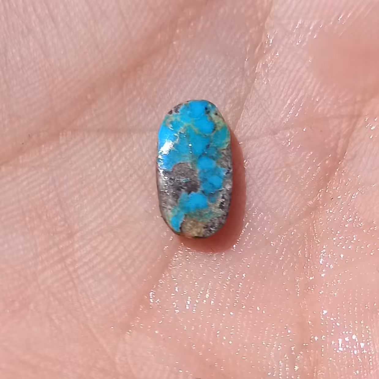 سنگ فیروزه اصل نیشابوری طبیعی زیبا.   *