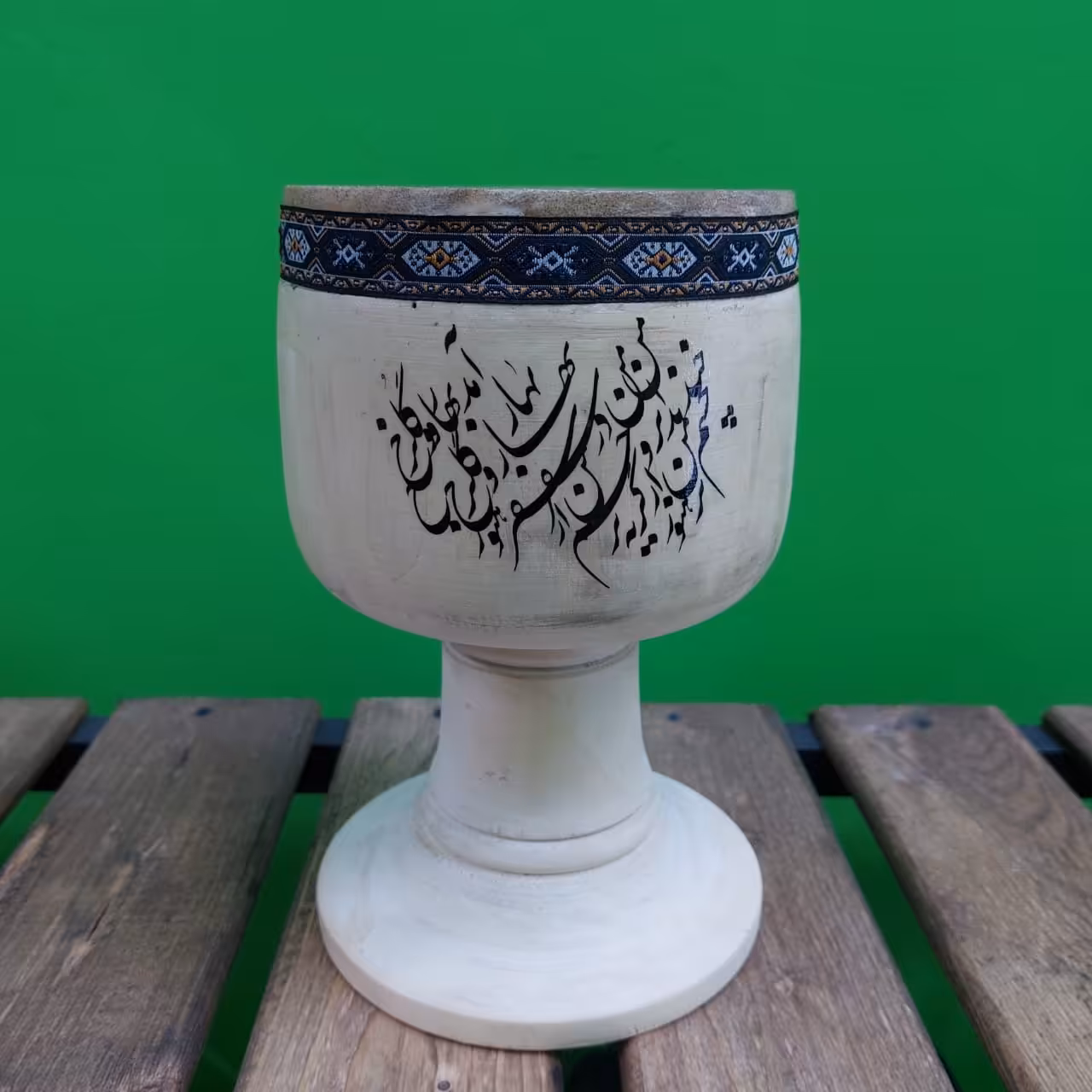 تنبک دکوری  با طرح نستعلیق