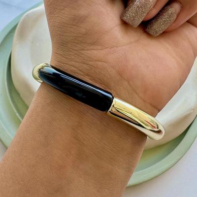 دستبند کشی میناکاری