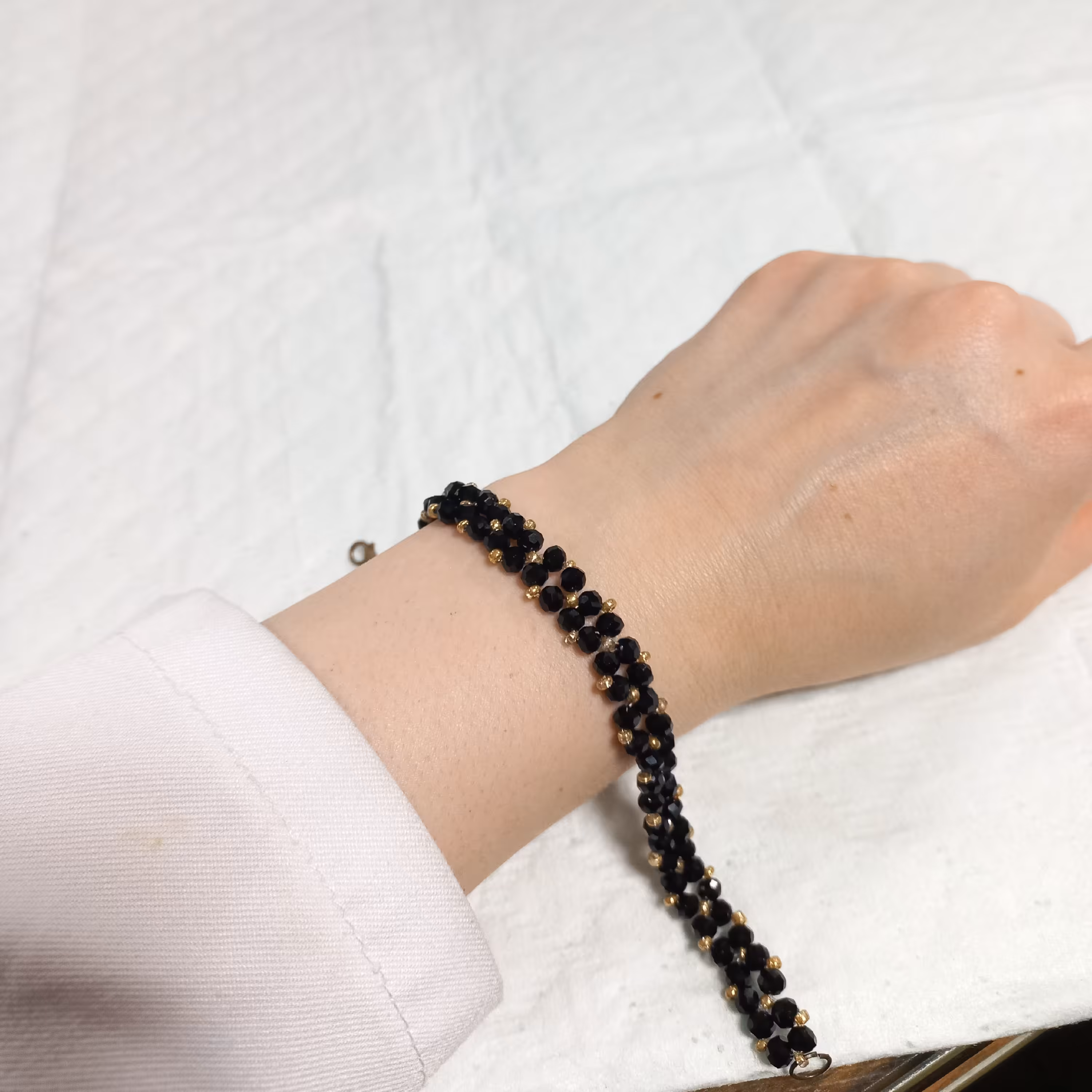 دستبند مشکی