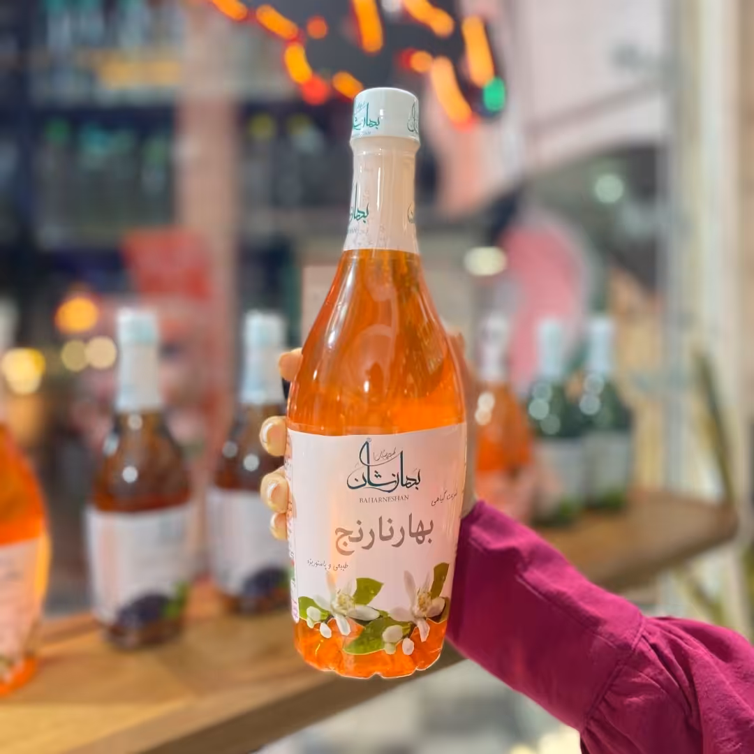 شربت بهارنارنج کاشان کاملا غلیظ و سنتی خوش طعم و خوش عطر