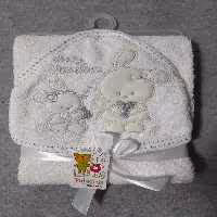 ست دوتکه حوله و لیف گلدوزی پرنس خرگوش قلب به دست