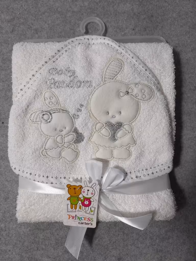 ست دوتکه حوله و لیف گلدوزی پرنس خرگوش قلب به دست