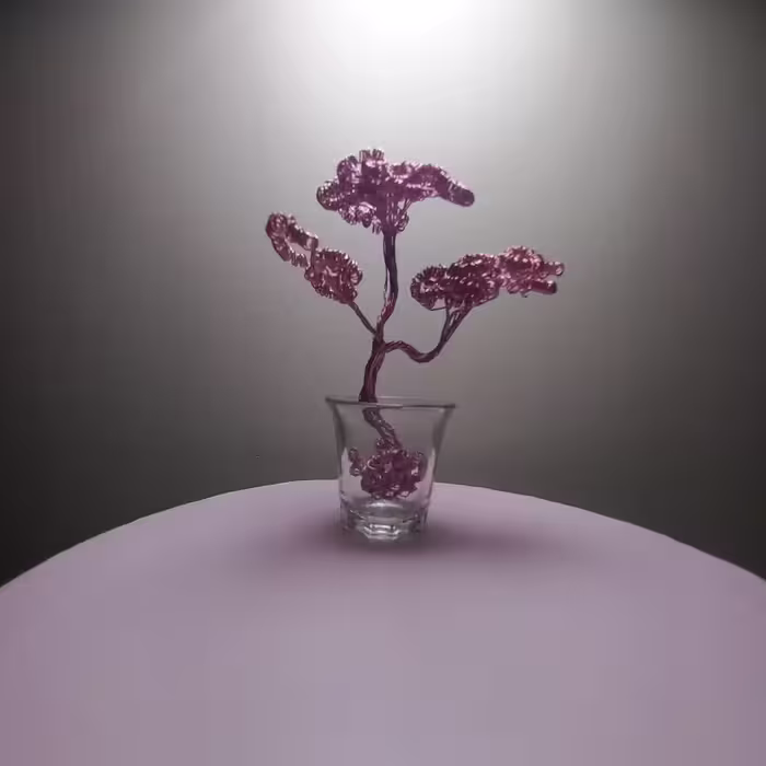 گلدان دکوری سیمی طرح نیلوفر