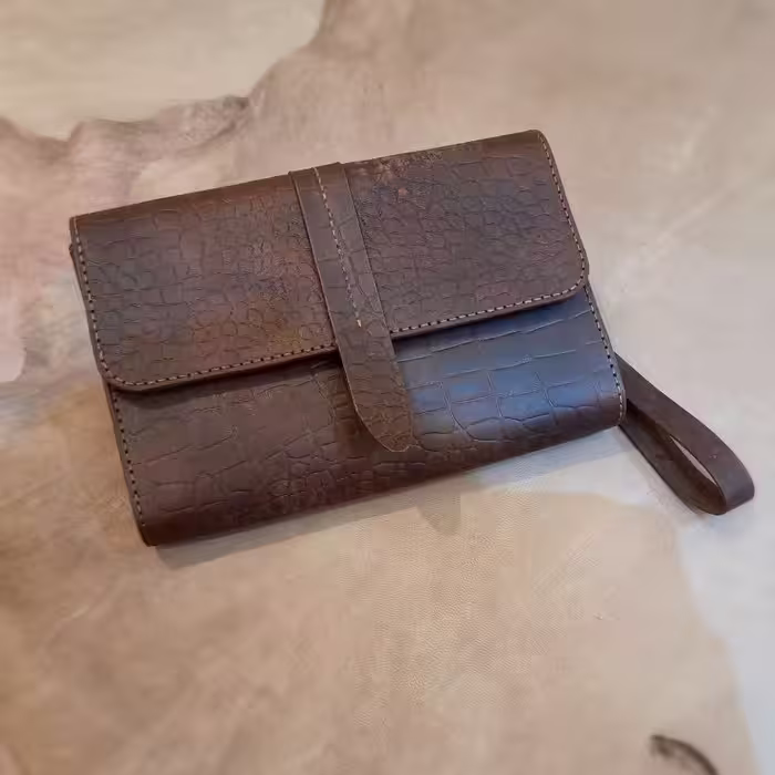 کیف چرم دستی  دست دوز