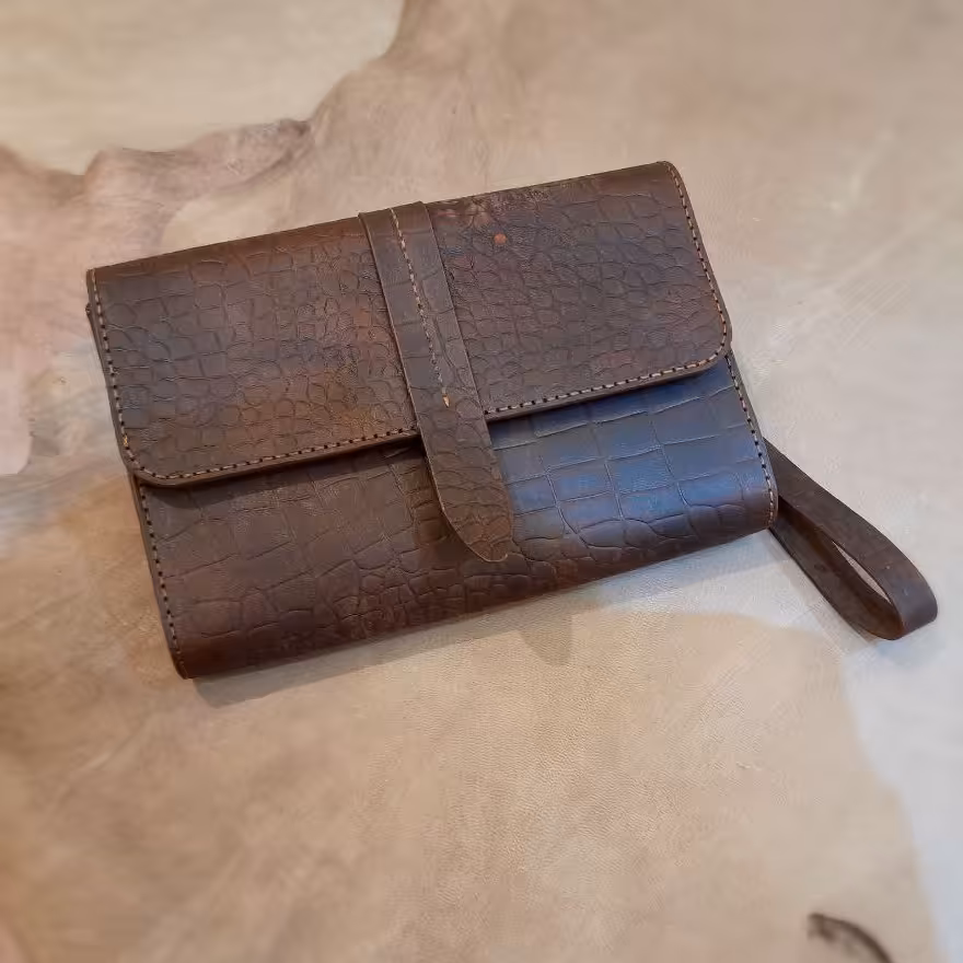 کیف چرم دستی  دست دوز