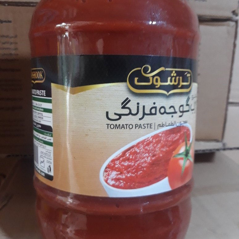 رب گوجه فرنگی شیشه ای ارم 1/5کیلویی
