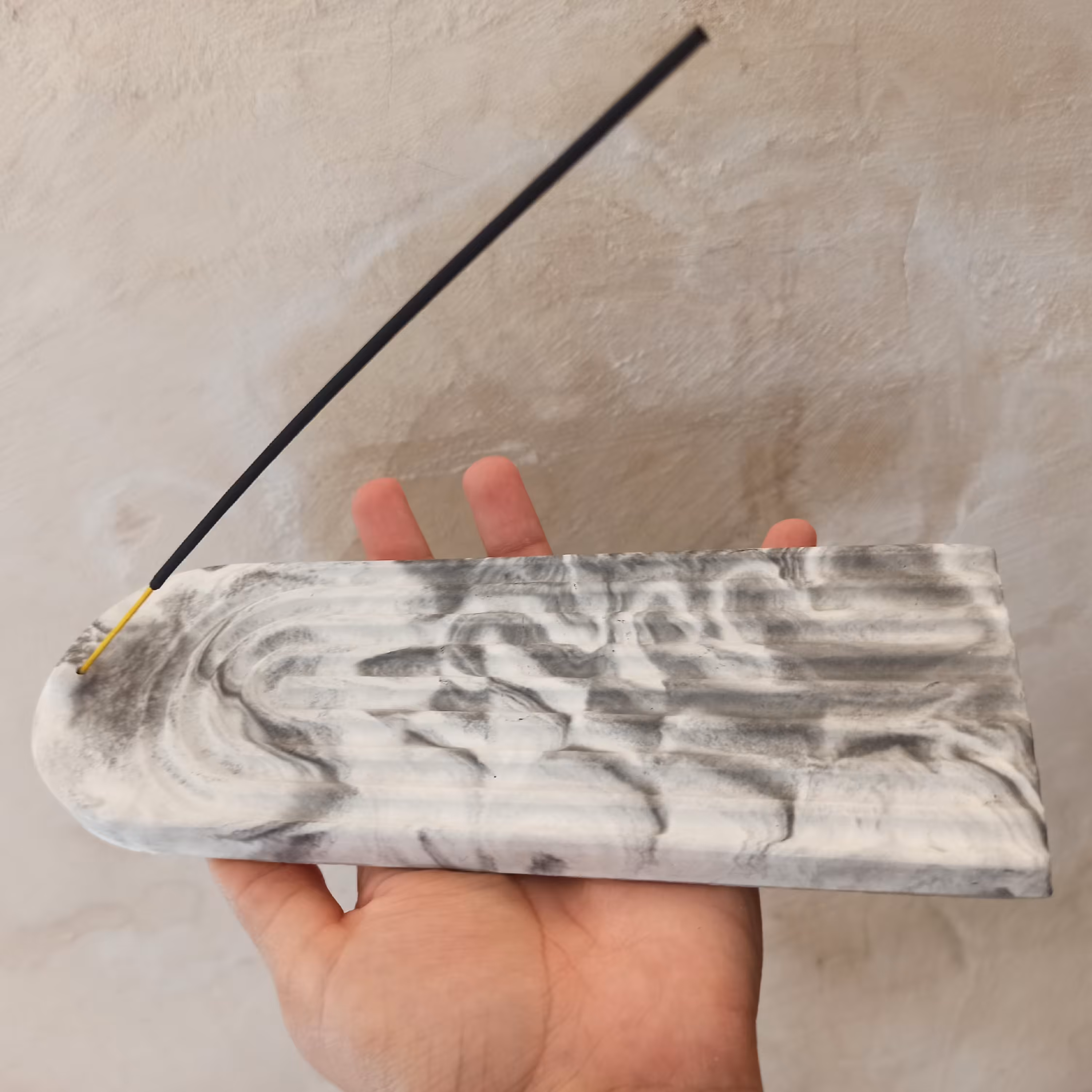 جاعودی بتنی طرح ابروبادی رنگ خاکستری 