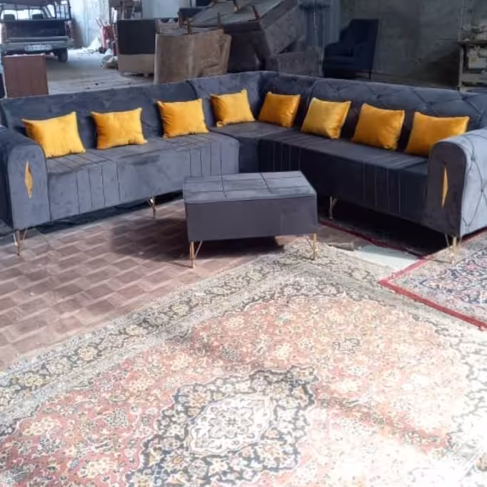 مبلمان ال چستز