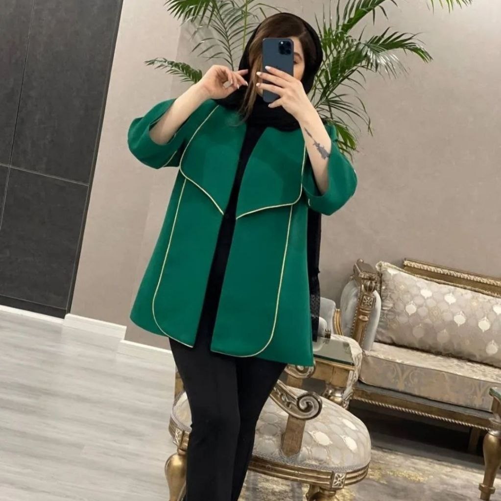 کت  رایان
جنس کریستال لمه
رنگ بندی   مشکی  آبی آسمانی سبز  سفید کرم سرخابی
سایز ها 38 40 42 44