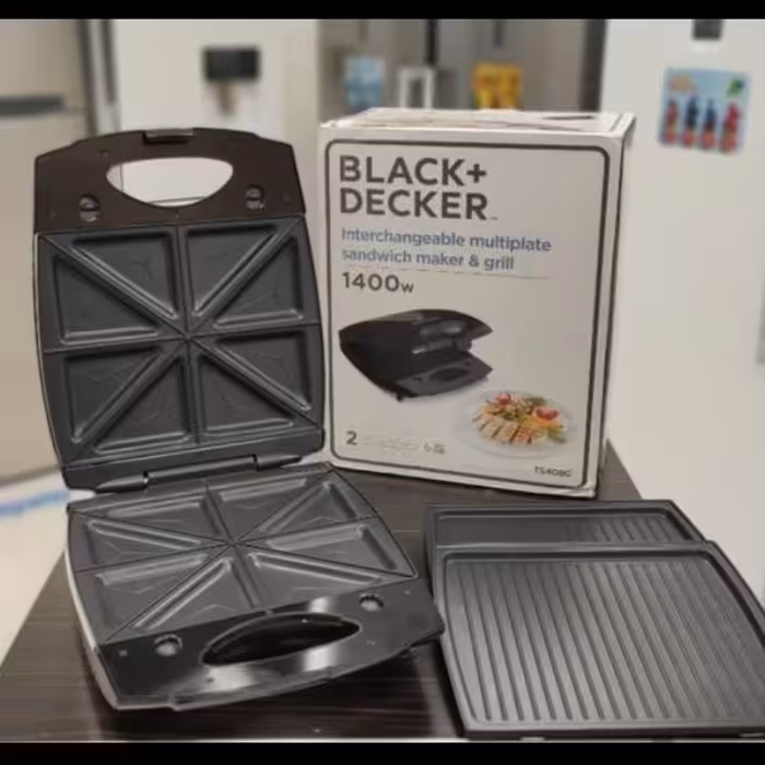 ساندویچ ساز بلک اند دکر مدل 4080 با کیفیت عاااالی و ارسال رایگان 