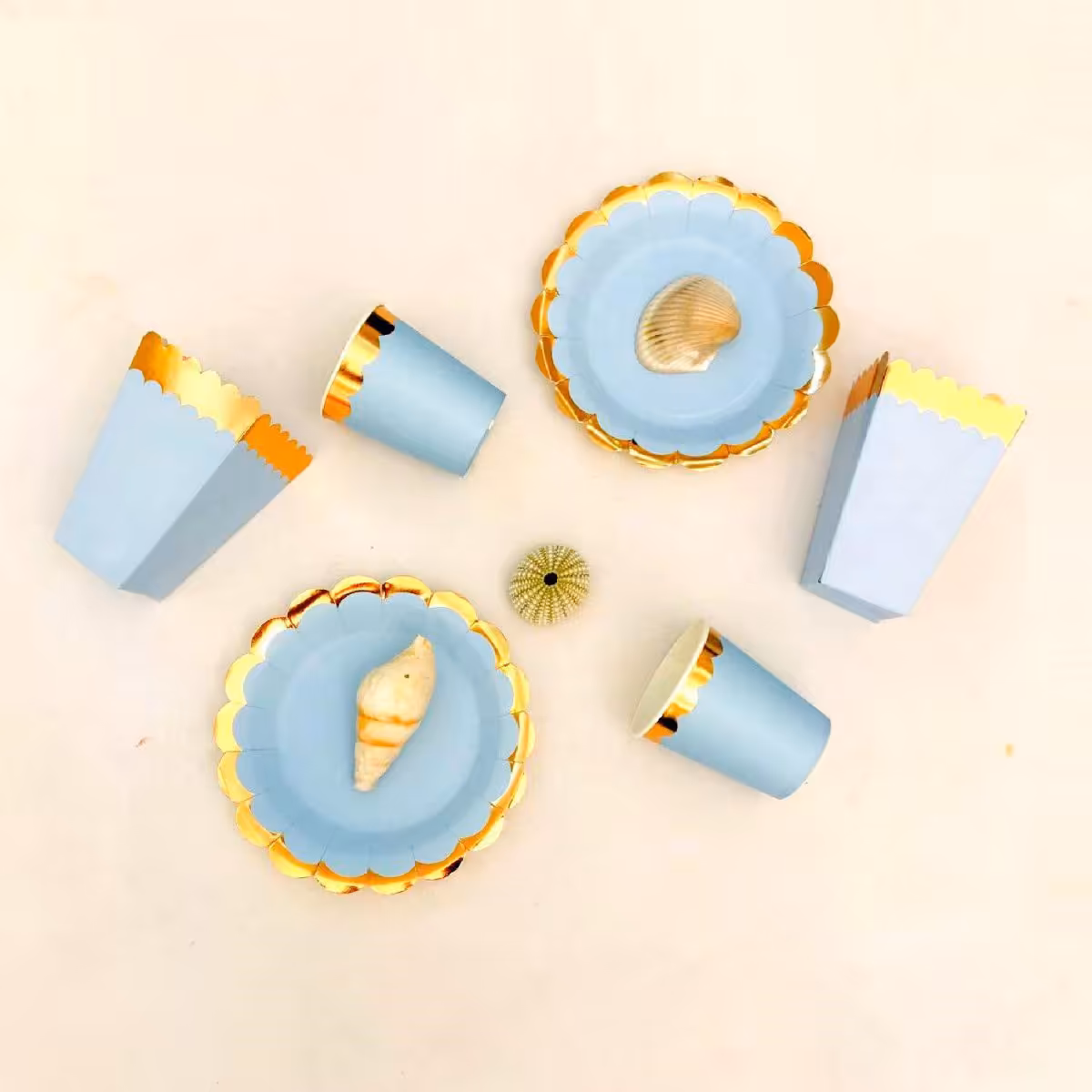 پیش دستی تم تولد پاستلی آبی