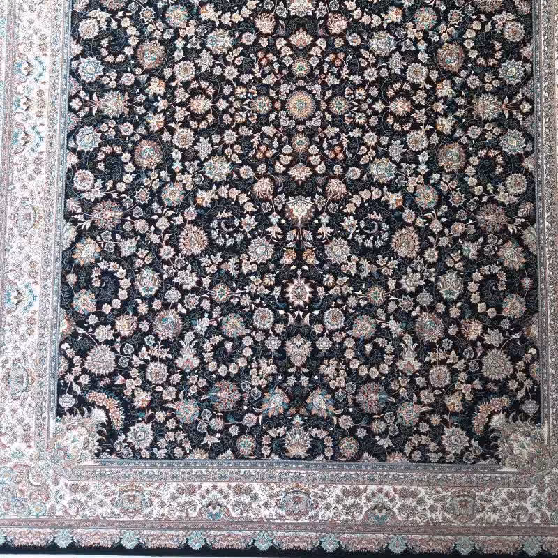 فرش افشان گلریز سرمه ای 700شانه،2550 تراکم ،ارسال با باربری و به صورت پسکرایه بر عهده مشتری است 