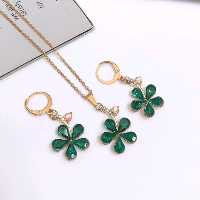 ️نیم ست جواهری استیل طرح گل سبز