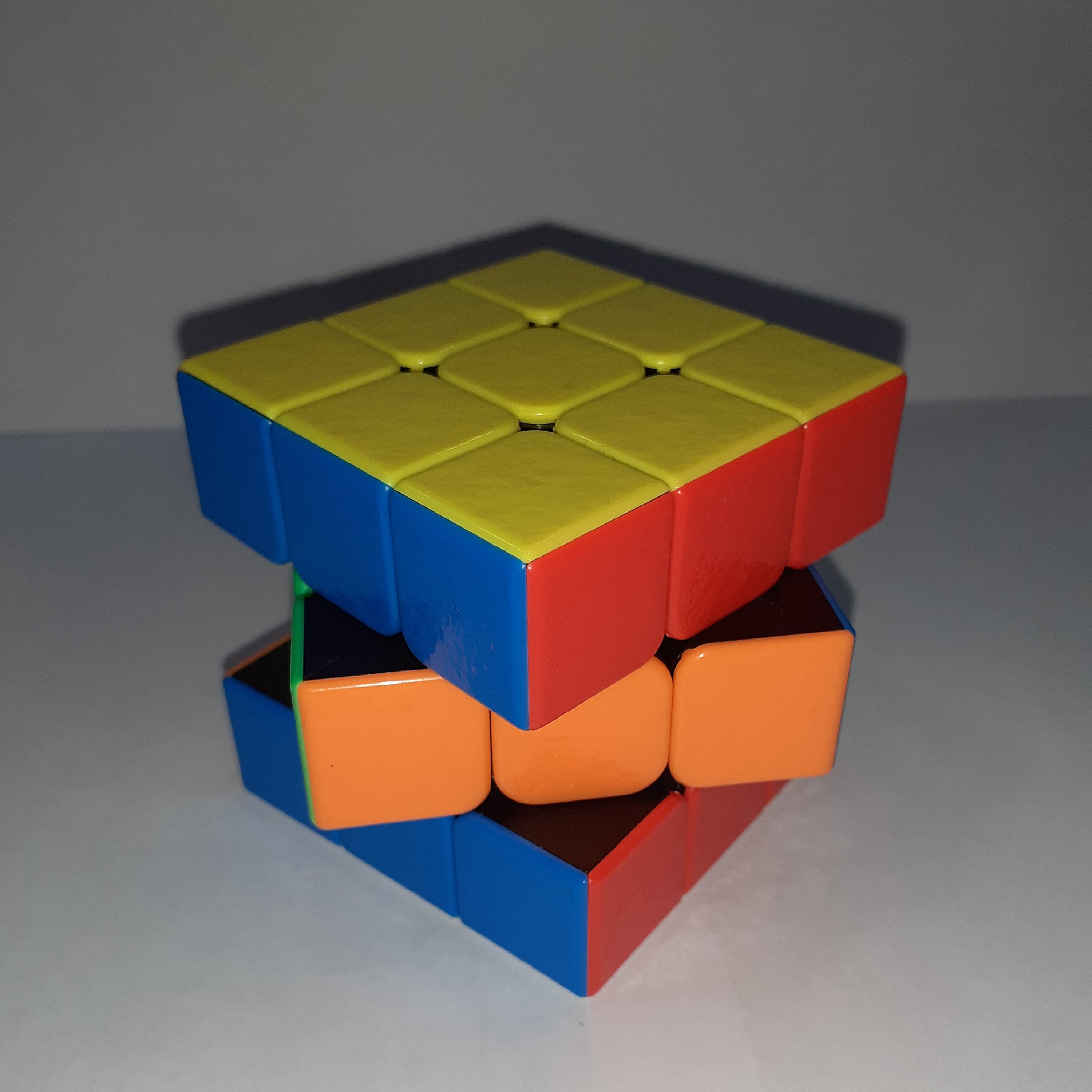 مکعب روبیک 3در3 خود رنگ درجه یک