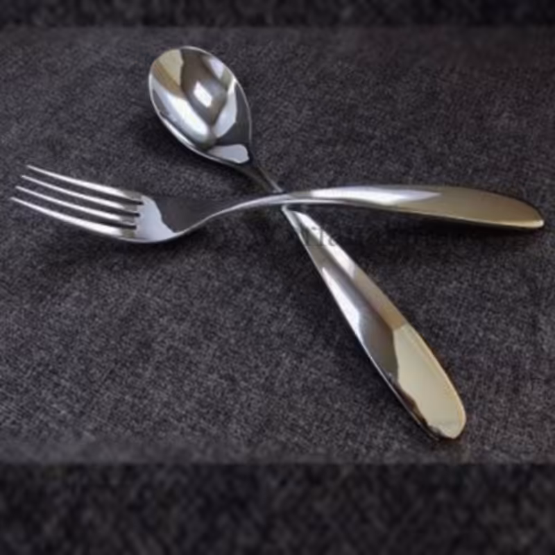 قاشق وچنگال مدل قشقایی