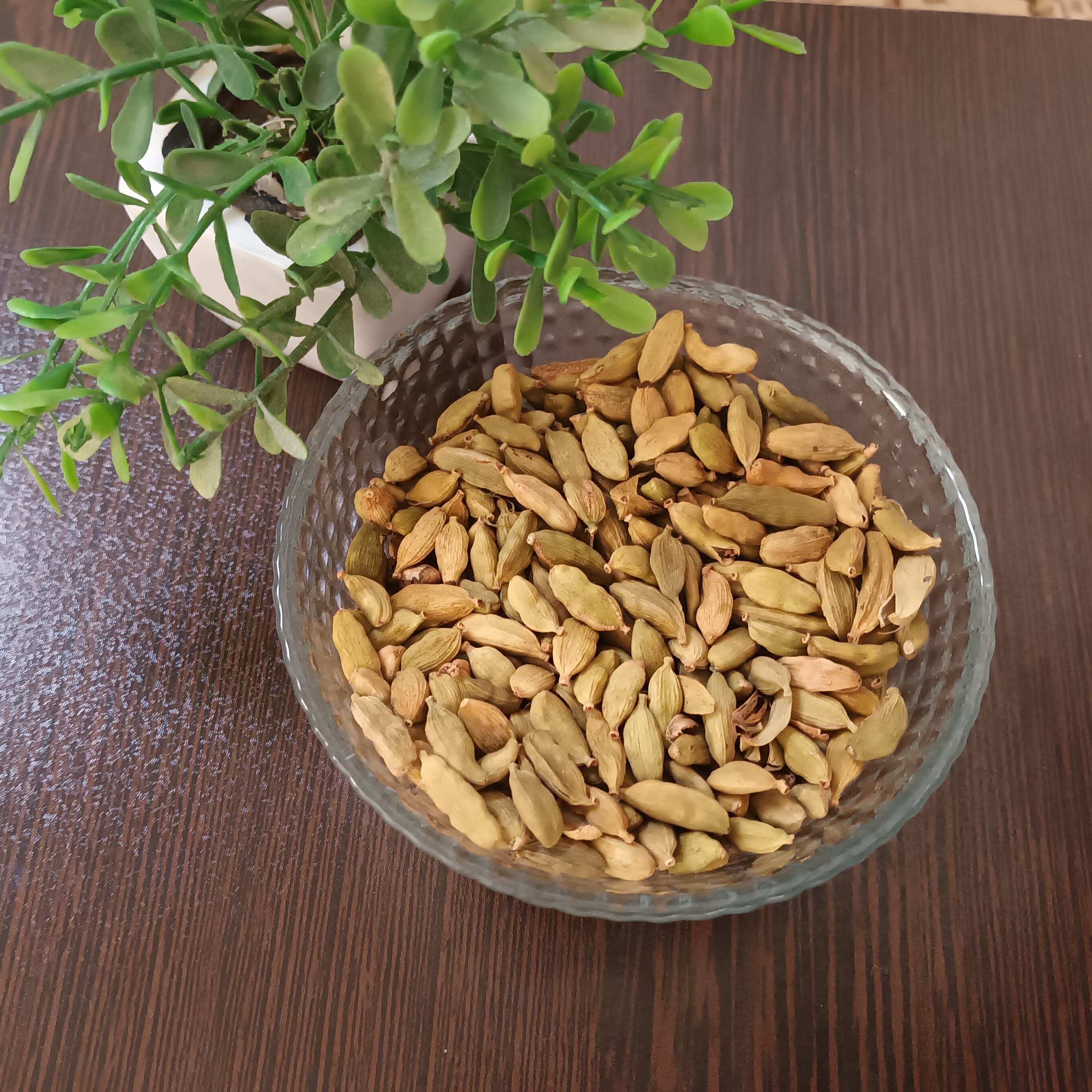 هل سبز،بسته بندی های 30 گرمی،خوش عطر و خوش طعم