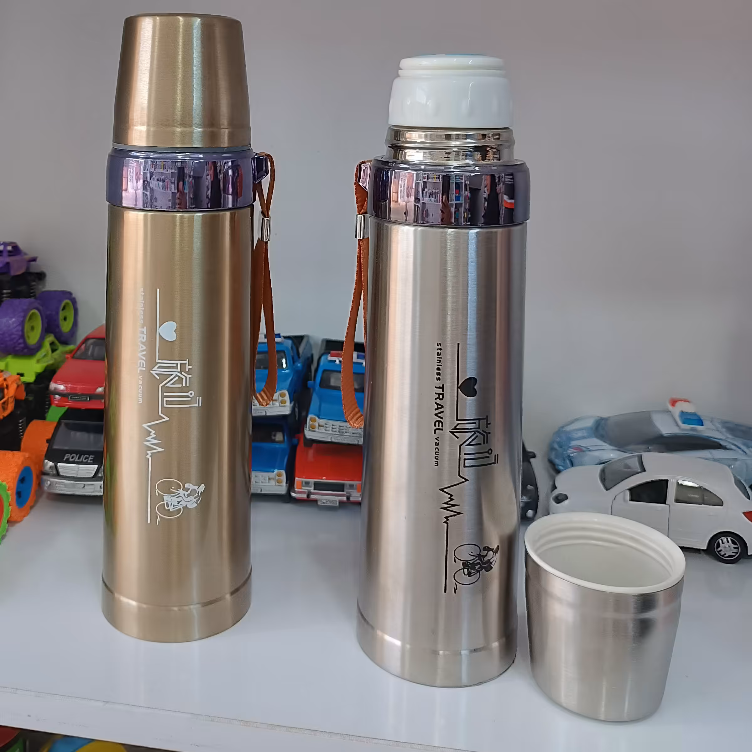 فلاسک دو منظوره (قابل استفاده برای آب سرد و گرم)