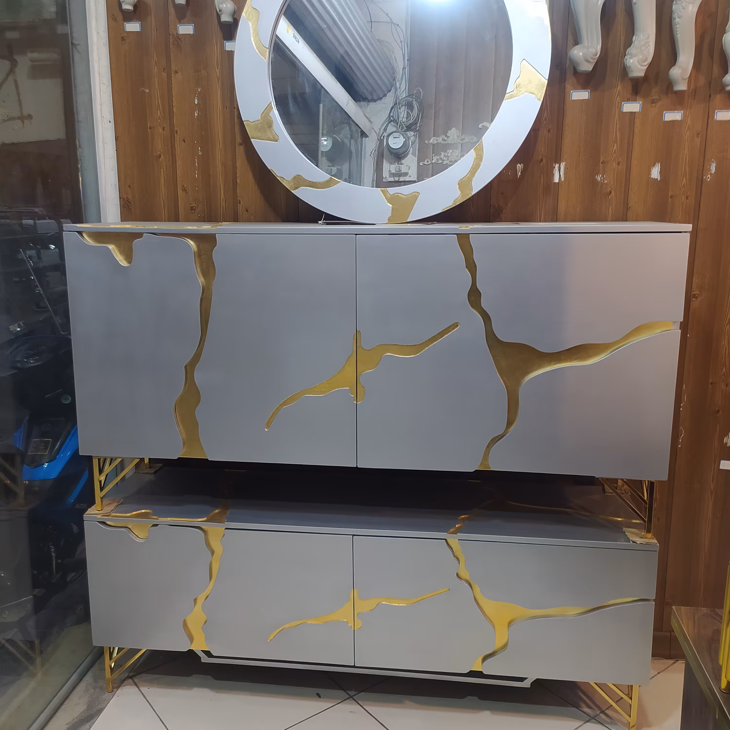  اینه کنسول رگه دار