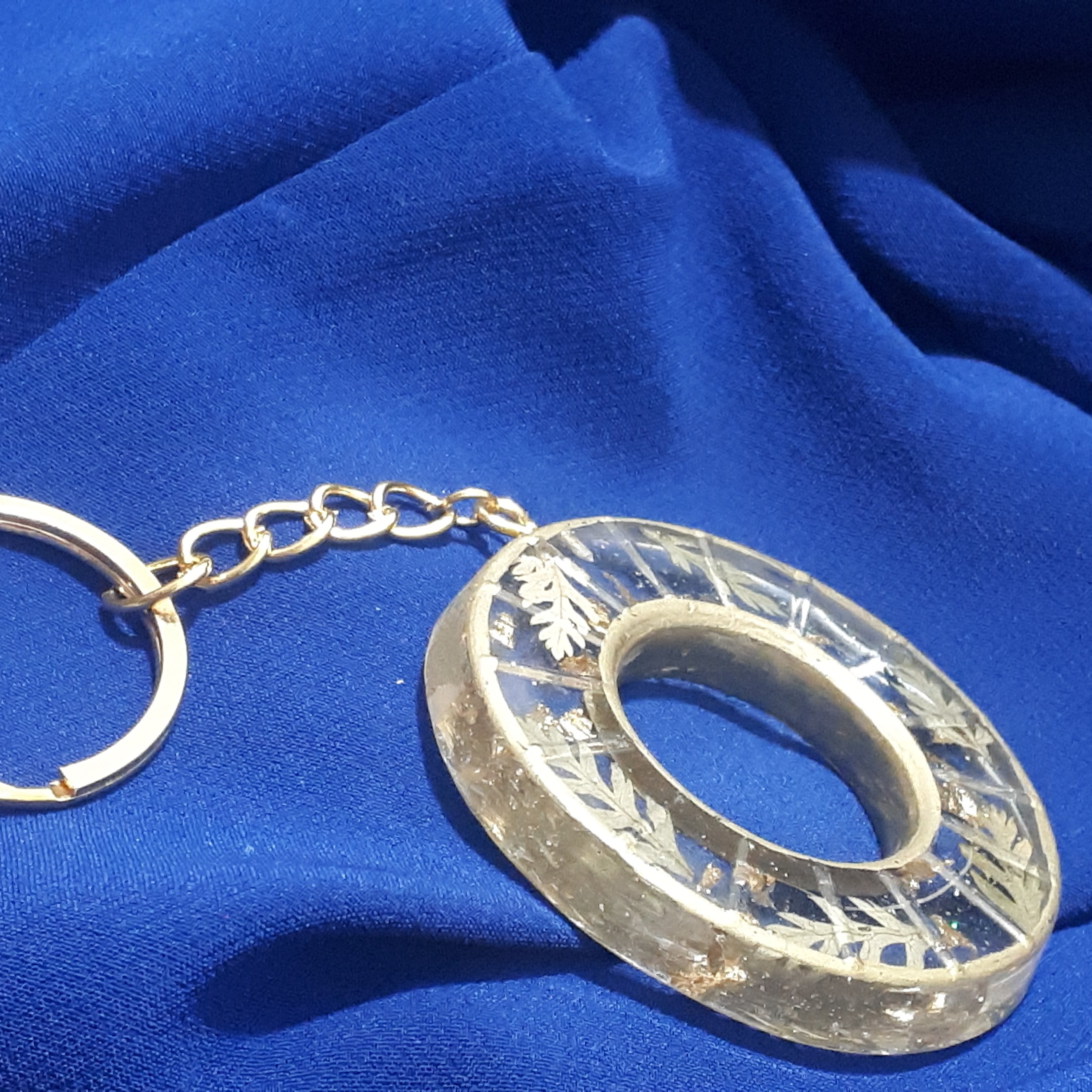 جاکلیدی و آویز کیف رزینی باتزئین برگ طبیعی