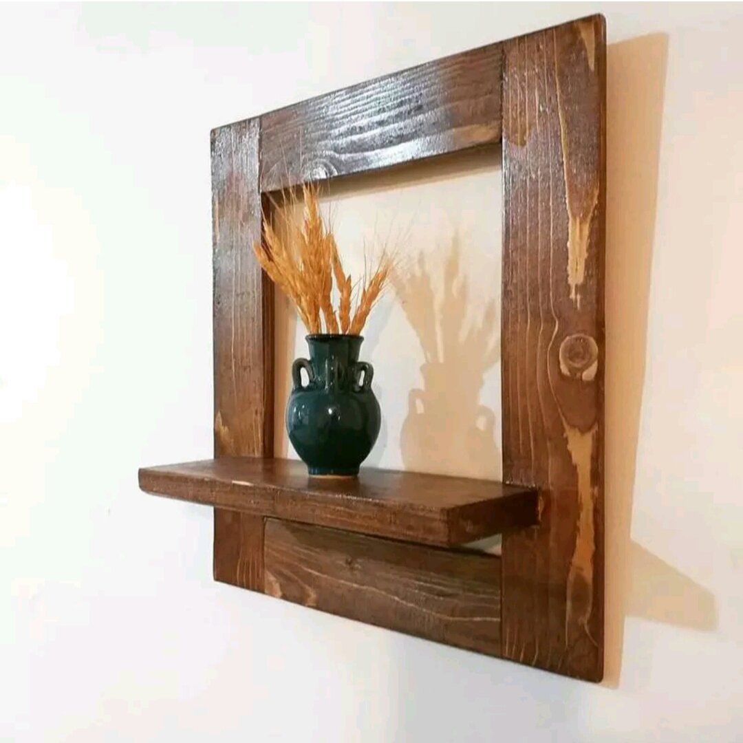 شلف چوبی دیواری چوب روس رنگ قهوه ای