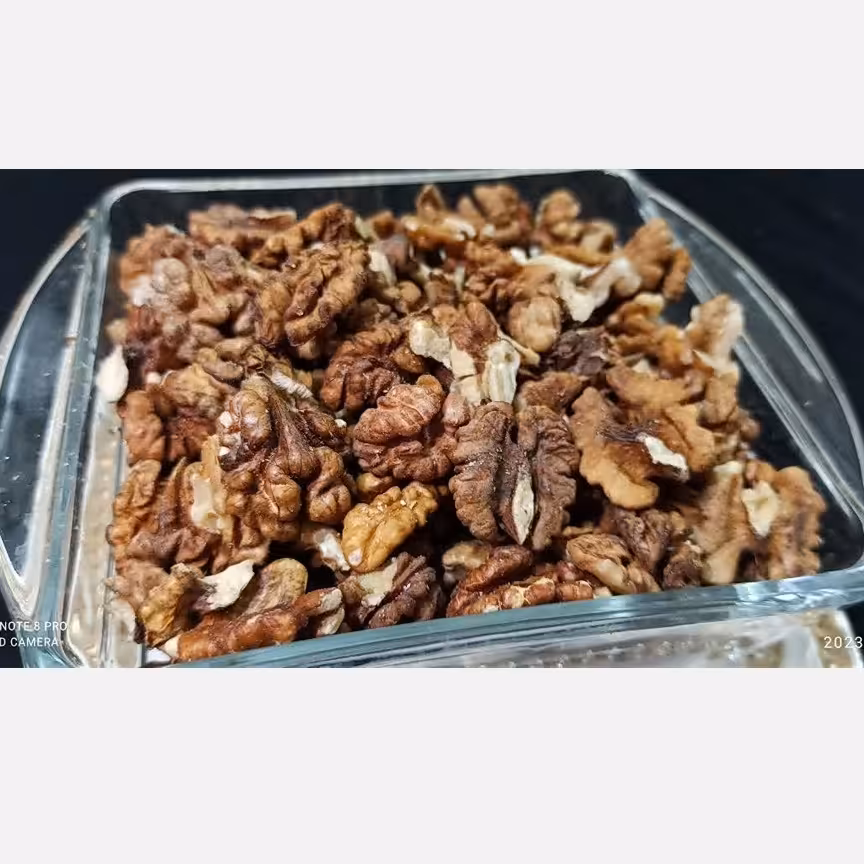 مغز گردو قهوه ای ایرانی ممتاز  (روزشکن) 900 گرمی