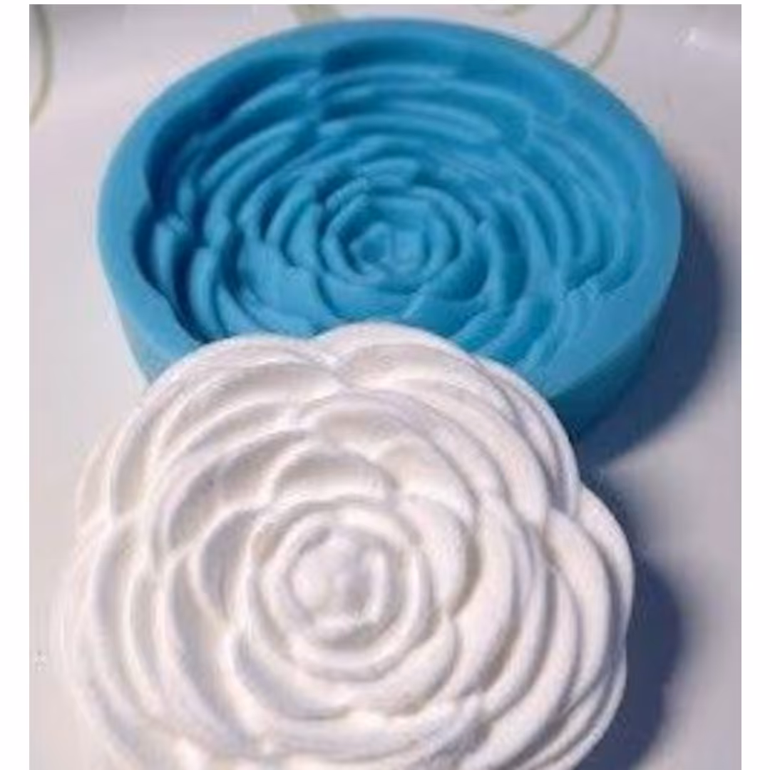 مولد گل رز باغی خیلی بزرگ با قطر 9 سانت