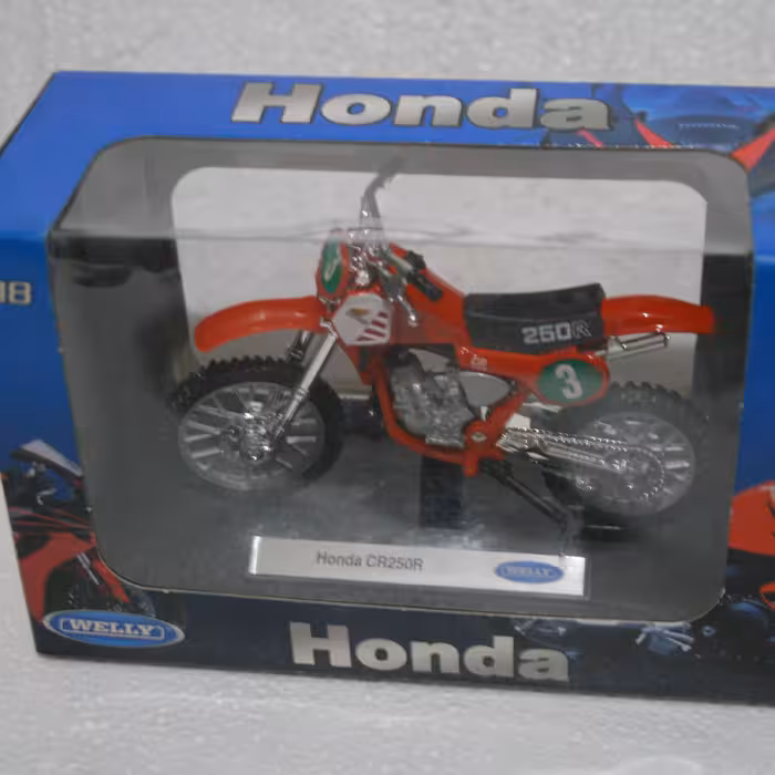 ماکت موتور پرشی هندا 250 قرمز  سایز 1.18 برند ویلی 