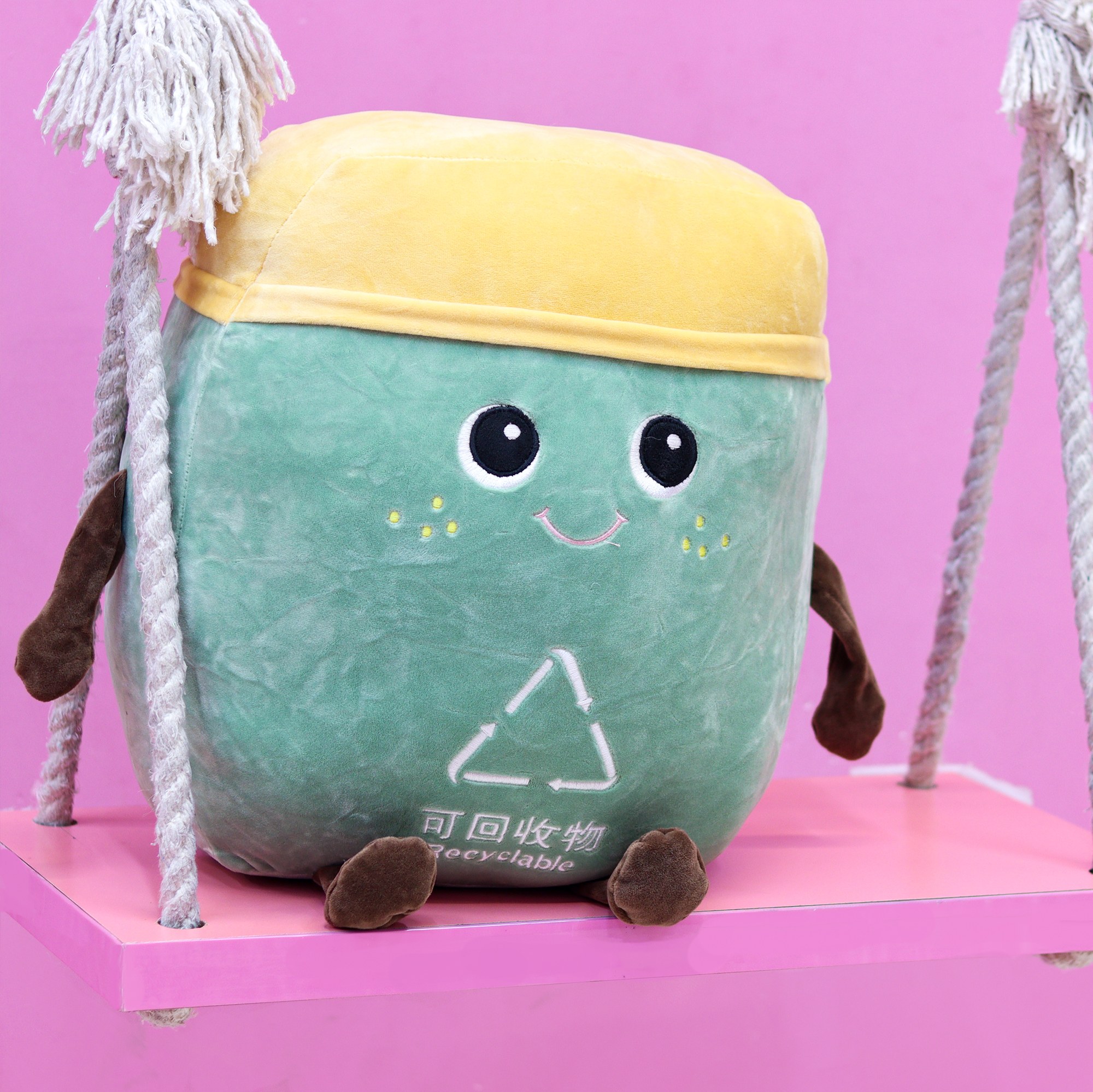 عروسک لیوان بالشتی