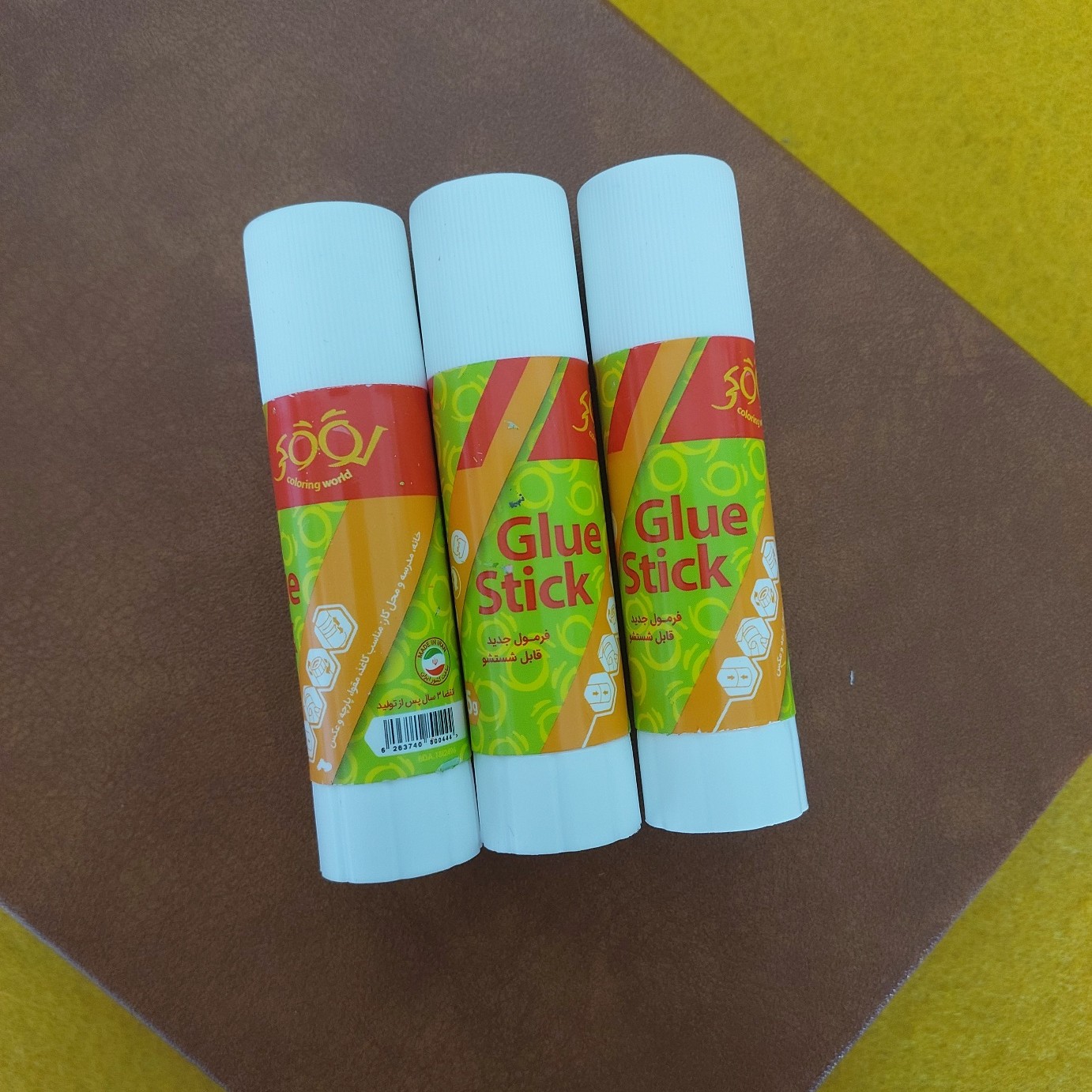 چسب ماتیکی 15 گرمی مارک لوکی بسته 3 عددی