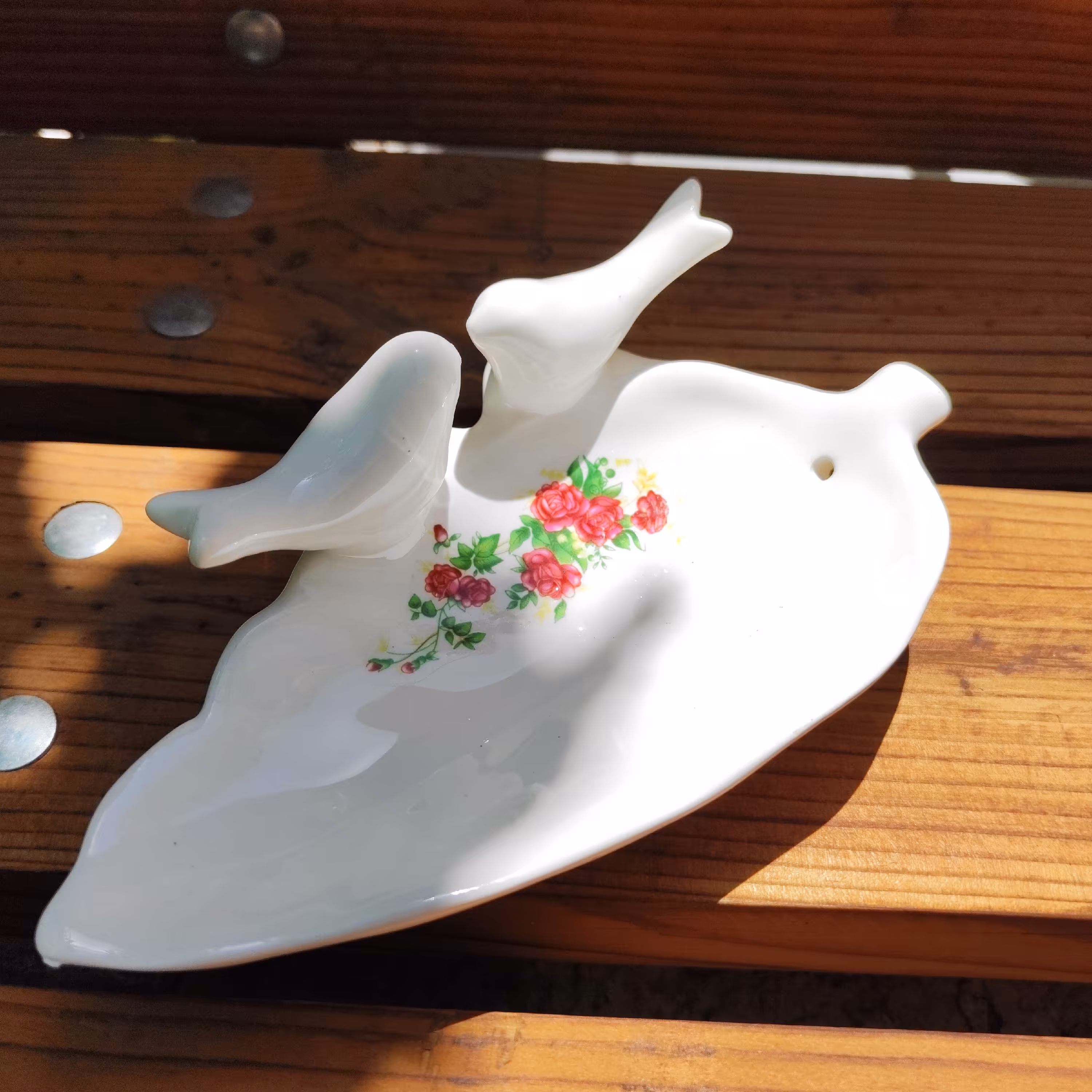 جا عودی گل سرخی سرامیکی