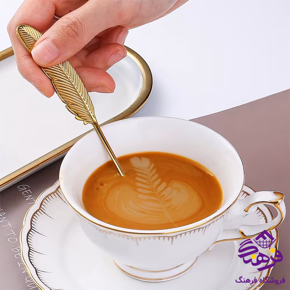 قاشق پر طلایی 21