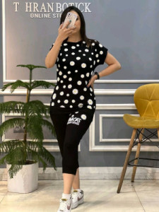 تیشرت شلوارک بابونه