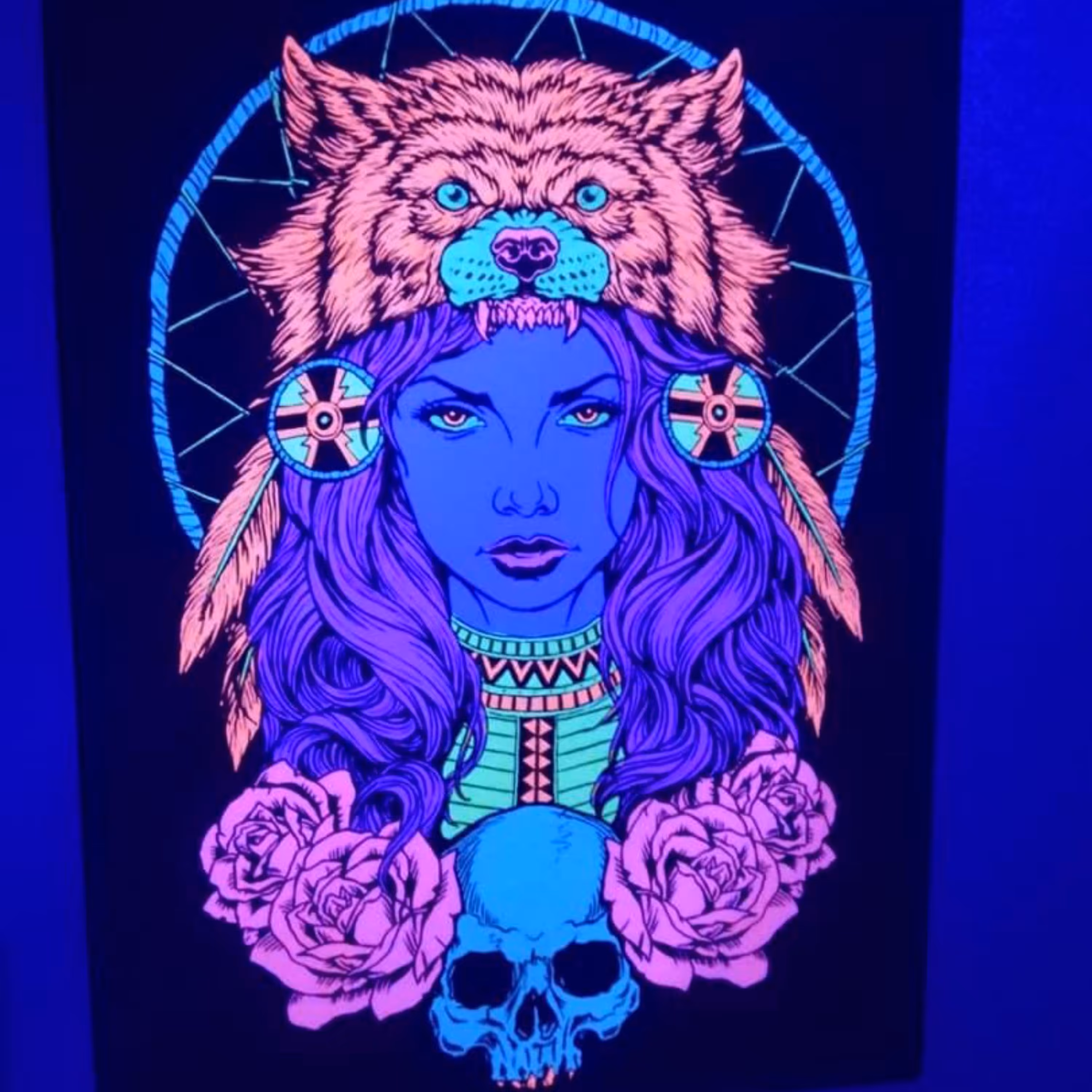 تابلو بلک لایت با طرح گرگ درنده سایز 15 در 20 سانتی متر Blacklight