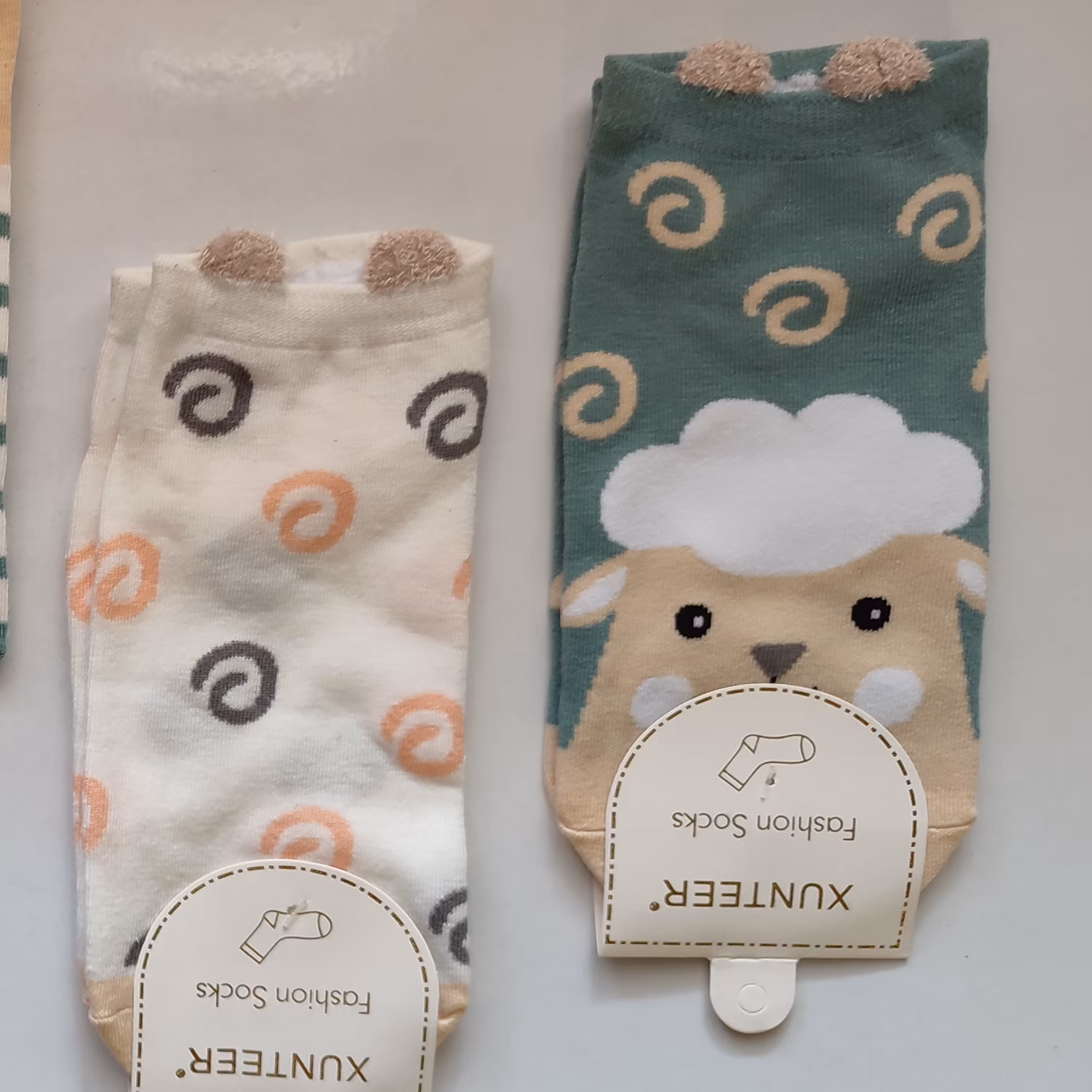 جوراب ببعی مچی گوش دار . وارداتی . نخی . فری سایز 36_40