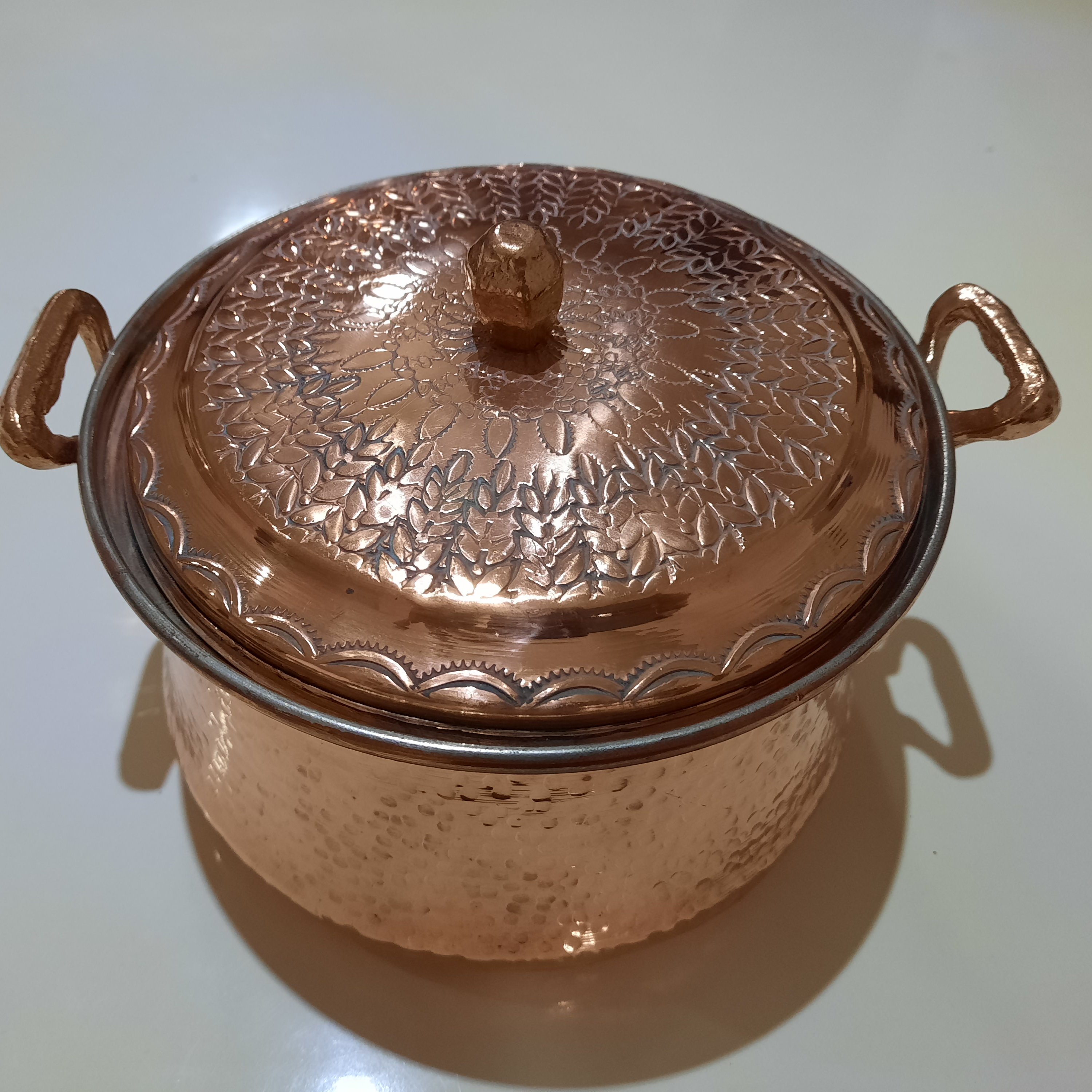 دیگچه چکشی مسی شماره 4