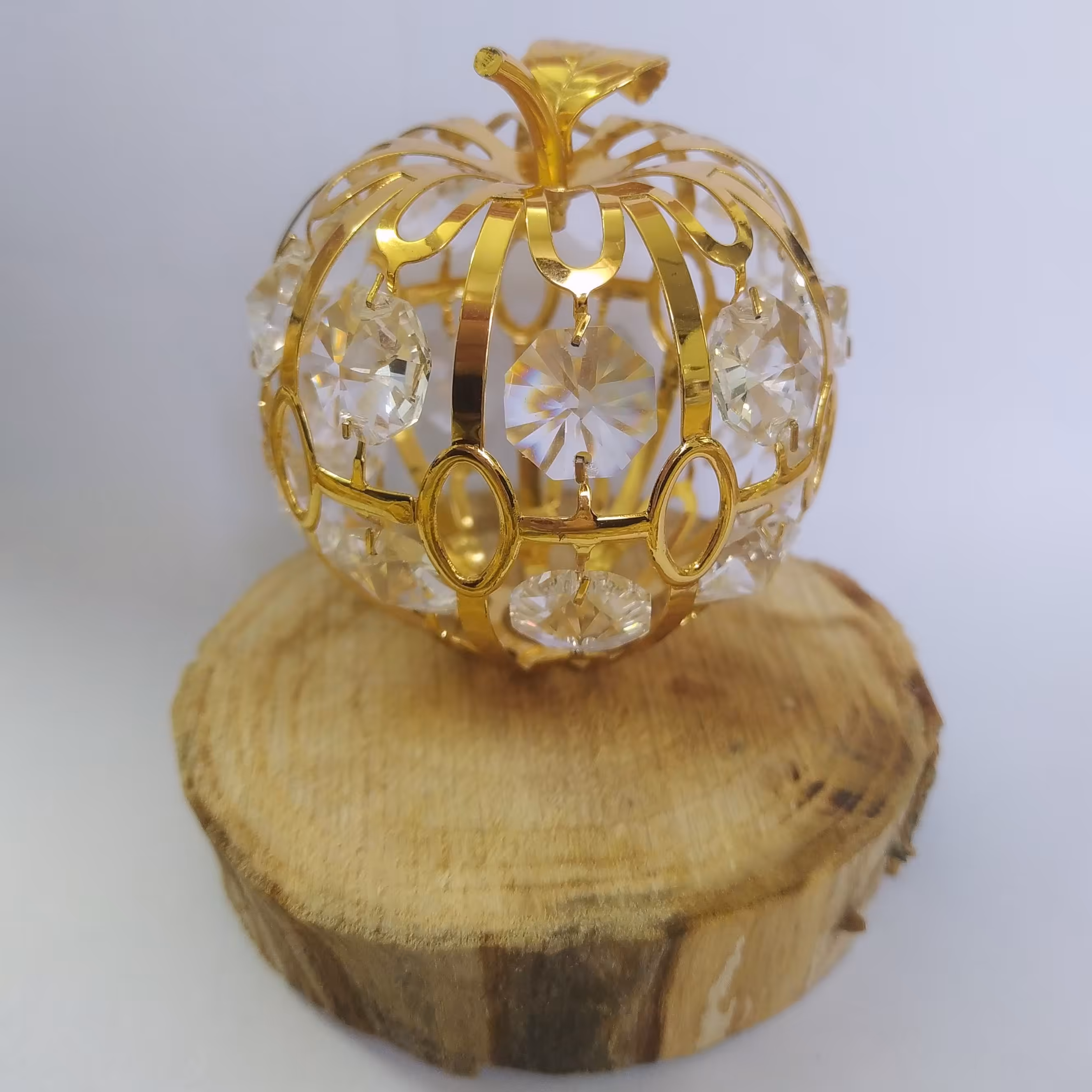 سیب روکش طلا 