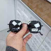 عینک آفتابی مردانه و زنانه چند ضلعی مارک پلیس بغل دار عدسی یووی 400 و پلاریزه(رنگ مشکی )