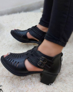 صندل زنانه