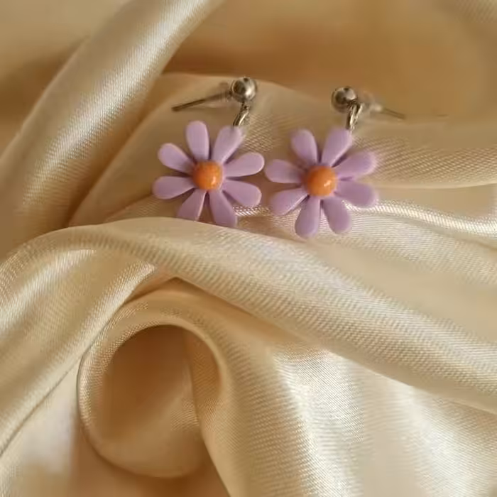 گوشواره بابونه یاسی