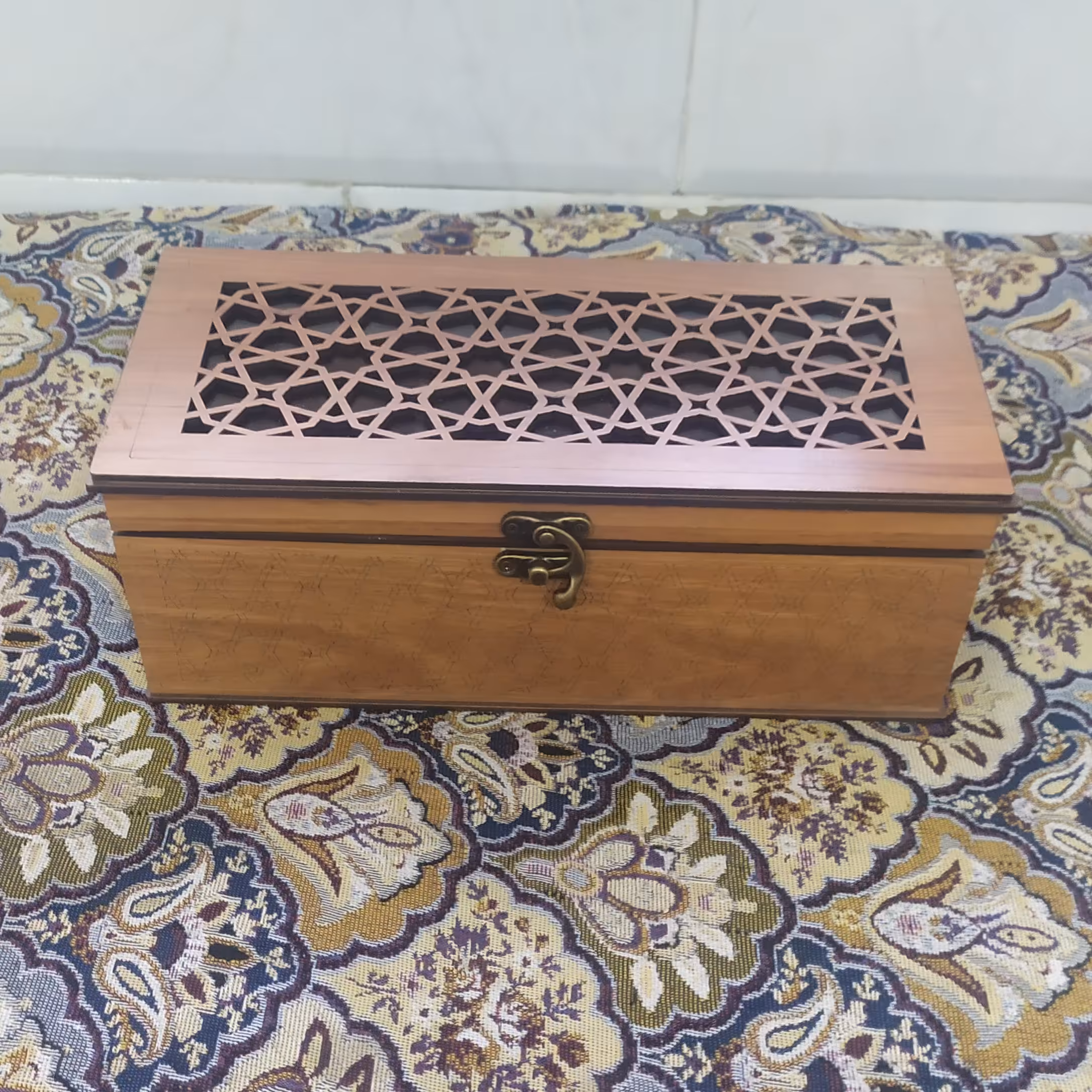 ظرف پذیرایی چوبی سایز متوسط  