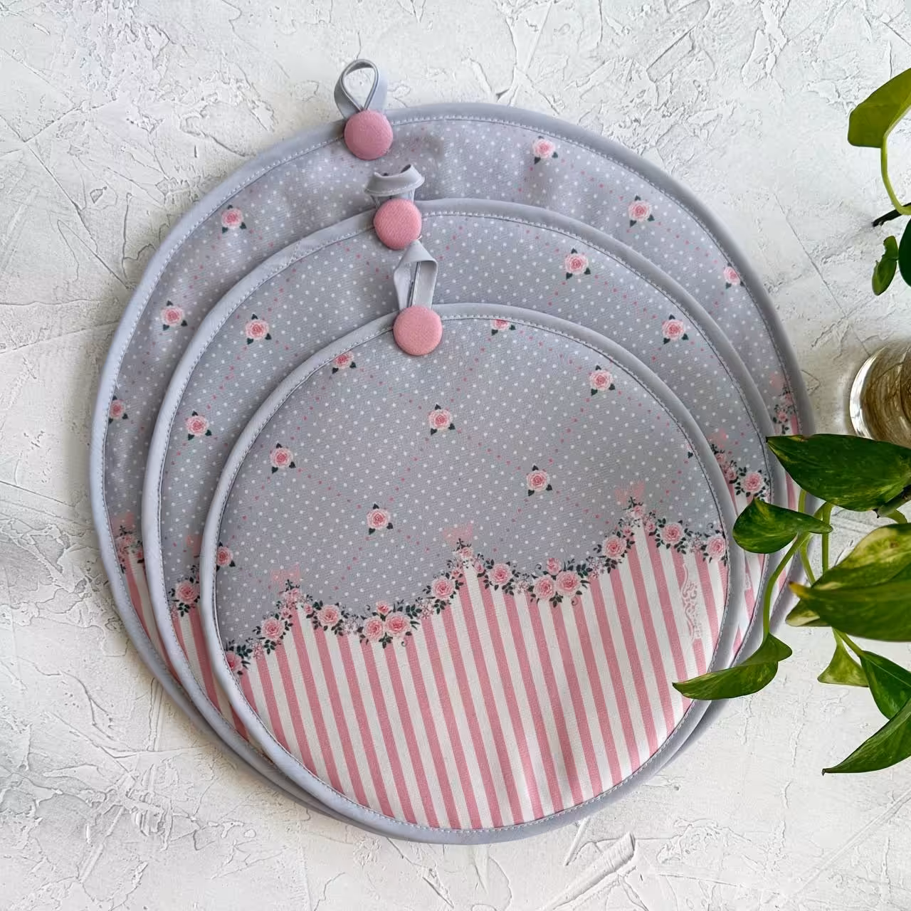 دمکنی مخمل نسوز پشت هلال مدل سارینا طرح 47