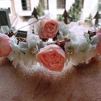 ست تاج گل و دستبند